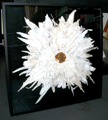 20111010105751-flower_brass