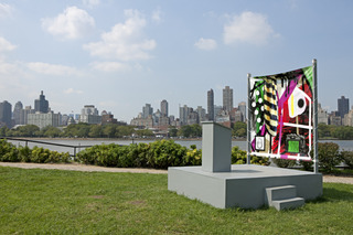 Das Grau (medium platform),Nick Paparone