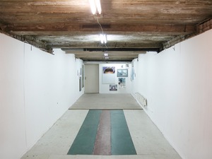 20111016165748-david_ostrowski_1981er_vor_gott_ist_alle_kunst_scheisse_01