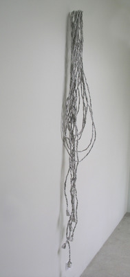 20111018150904-tendrils_side_view_a