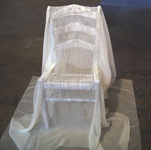 20111018161007-dress_1