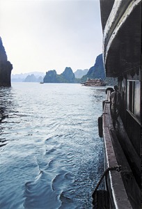 20111210172752-haolongbaysmall