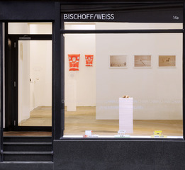 Chain Chain Chain, curated by Glenn Adamson, Installation View from outside BISCHOFF/WEISS,