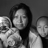 20111218201432-yeimy_and_children_