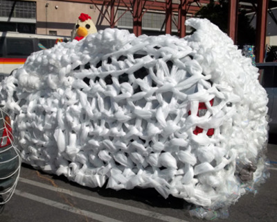 20111219205232-cloud_car_at_moca_sm