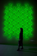 Wallpiercing,Ron Gilad