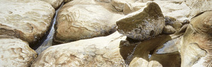 20120312021603-at_the_edge_4