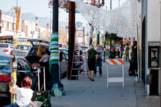Fig Knit-On, Installation in progress,