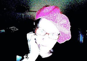 20120409084729-yo_con_txapela_rosa
