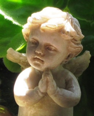 20120412230358-hands_to_heaven_cherub_iii_-_wlrd