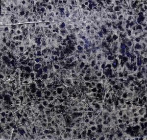 20120419023130-untitled__holes_