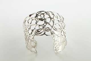 Lace Cuff,Ann Chikahisa