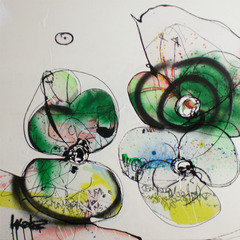 20120731143145-green_flower
