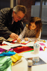 Family art at the Portrait Gallery,Alicia Bruce
