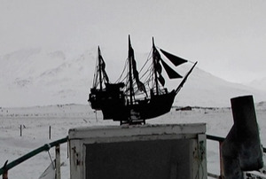 20120823233138-playing-ship2