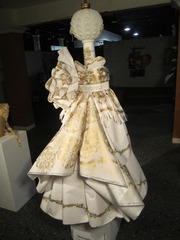 Queen for a Night,Douglas Orr, David Rodriguez