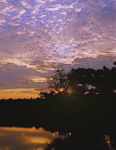 20120823165705-lake_sunriseblurred_sky