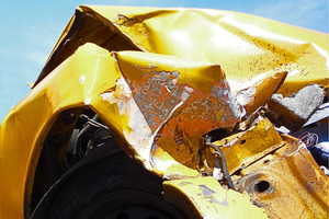 20120827165732-crash_96b_0296_cr2x3_72