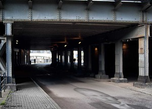 20121005002620-ausweg-web