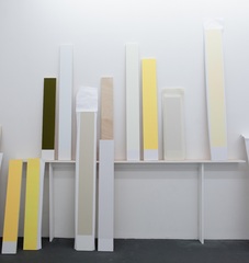 Etude abîme: lumière de fenêtre en meurtrière sur socle mur, (detail) ,Elodie Seguin