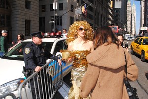 20121019192506-wall_st