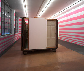 Open House,Gordon Matta-Clark