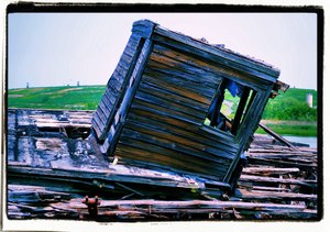 20121220225349-woodboat