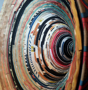 20130112034346-in_media_res_detail