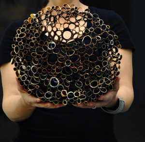 20130112041414-lace_like_pod