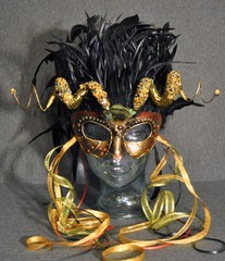 Golden Gargoyle,Erik Attia