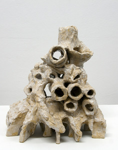 20130130125438-chris-hammerlein-untitled-labyrinth1-2012-glacedceramic-36x34x25-web