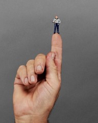 Figure on Finger,Max Dean