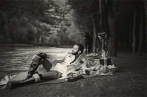 20130307090134-nikhil_chopra_picnic