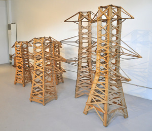 20130309220206-transmission-towers1