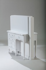20130315010547-over_the_wall_desk_800_dpi_jpeg