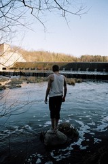 20130511151438-3994_stephanie_mill_untitled_2012_med