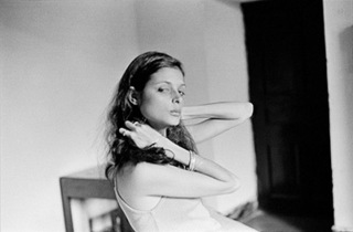 Zarine in a hotel room, New Delhi,Pablo Bartholomew