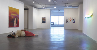 Gallery View,